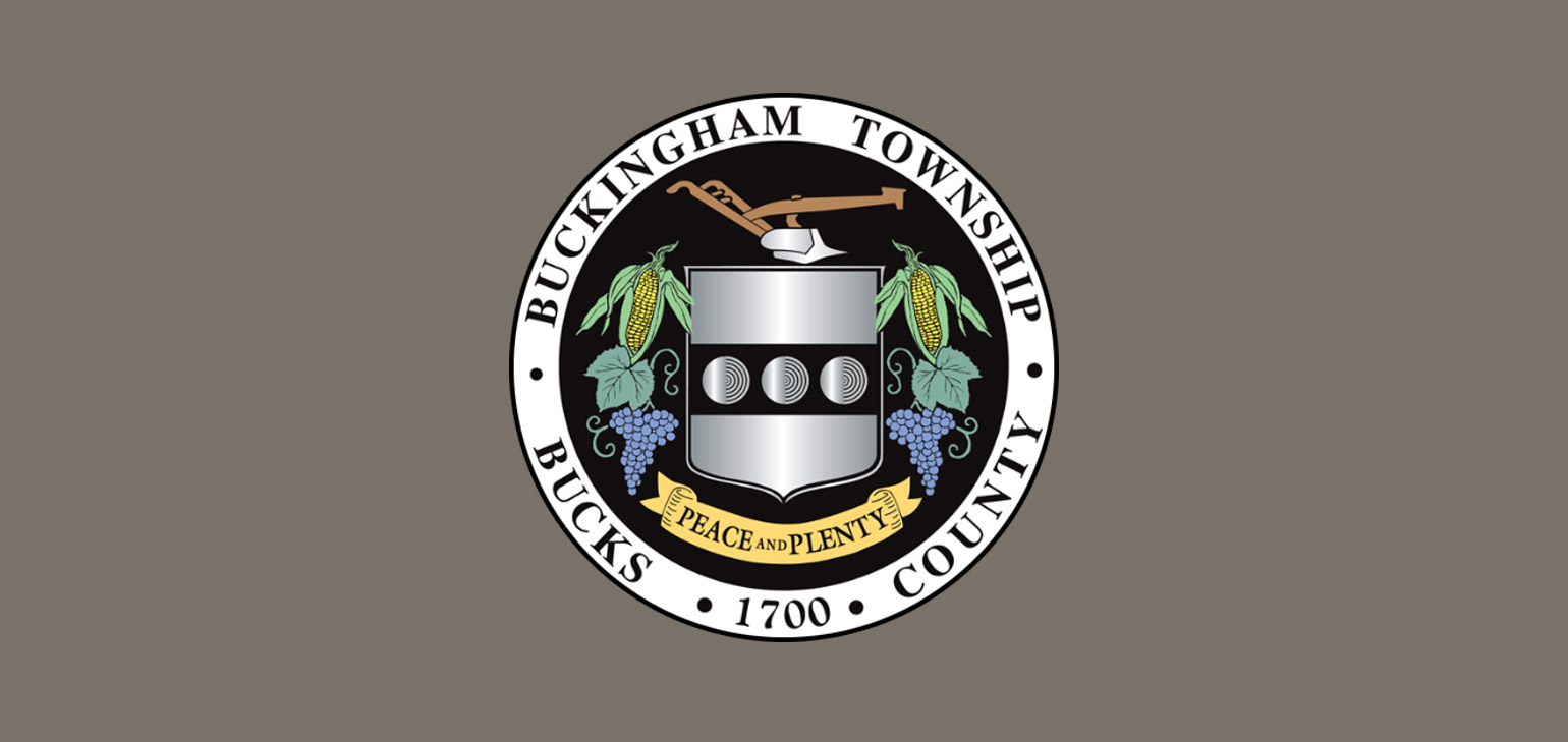Buckingham Seal Center Alt